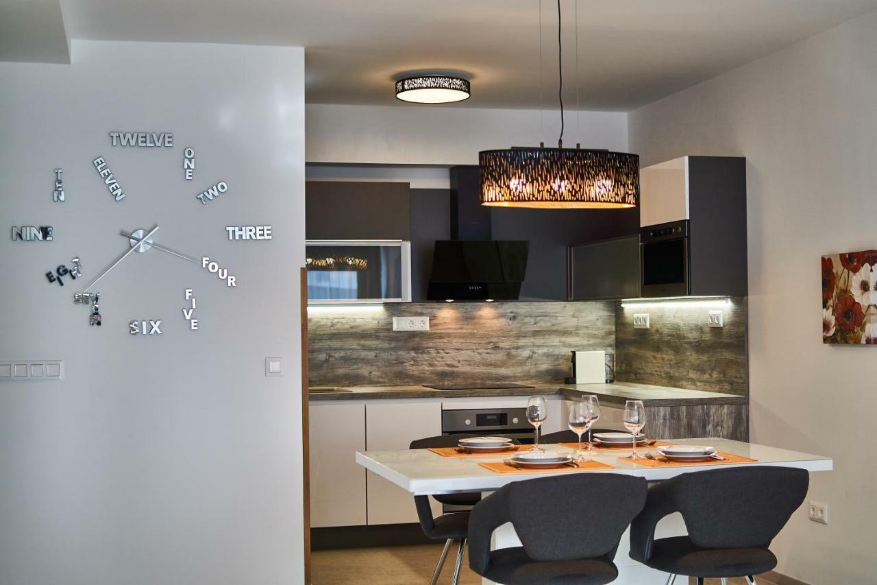 Azur Apartments - Hostaid Siofok Oda fotoğraf